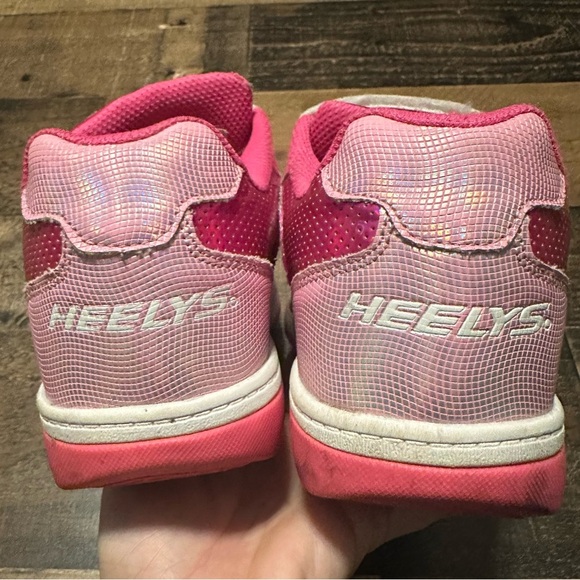 Heely’s Plus X2 Lighted Wheeled Shoes - Picture 5 of 9
